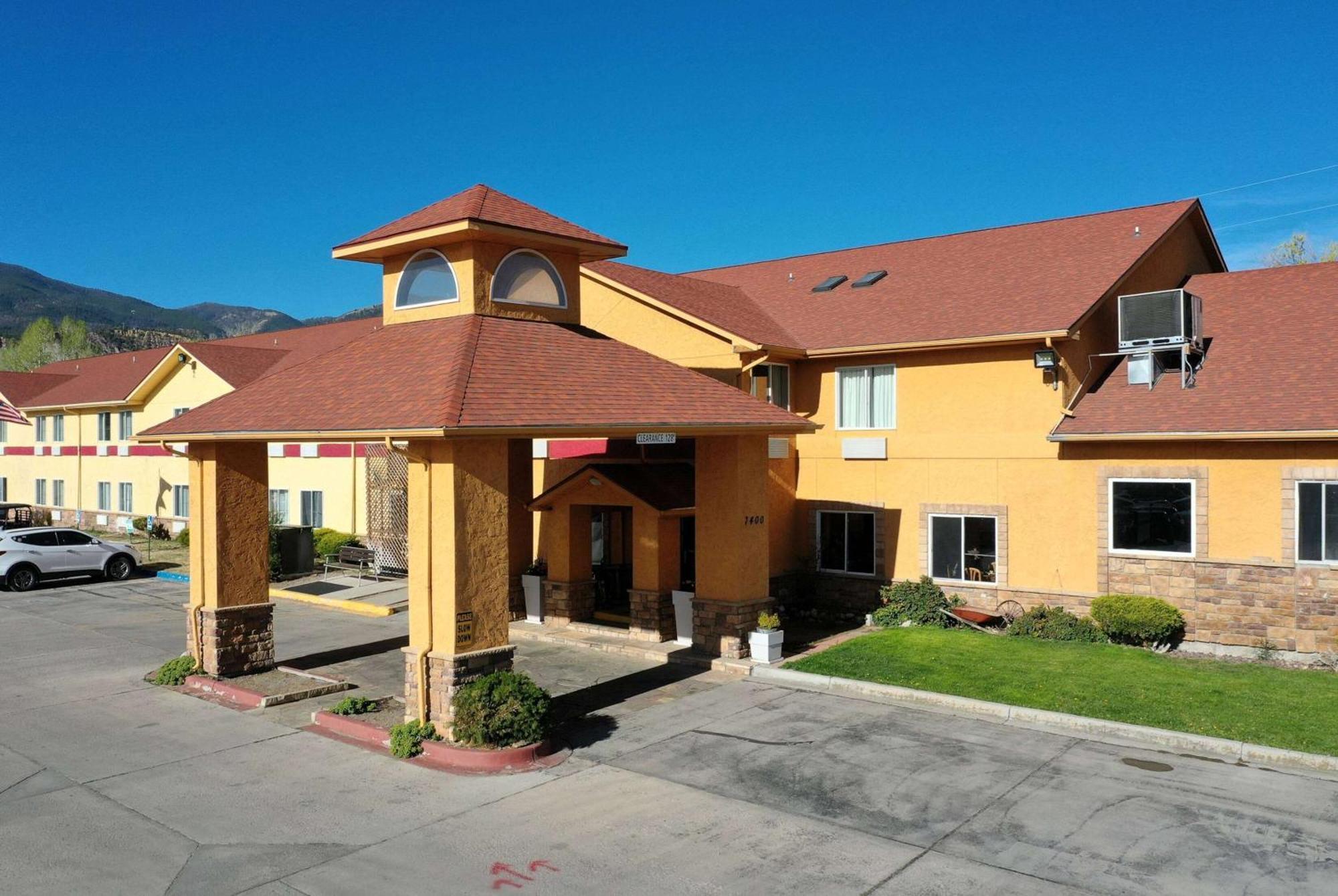 Baymont By Wyndham Salida Hotel Ngoại thất bức ảnh